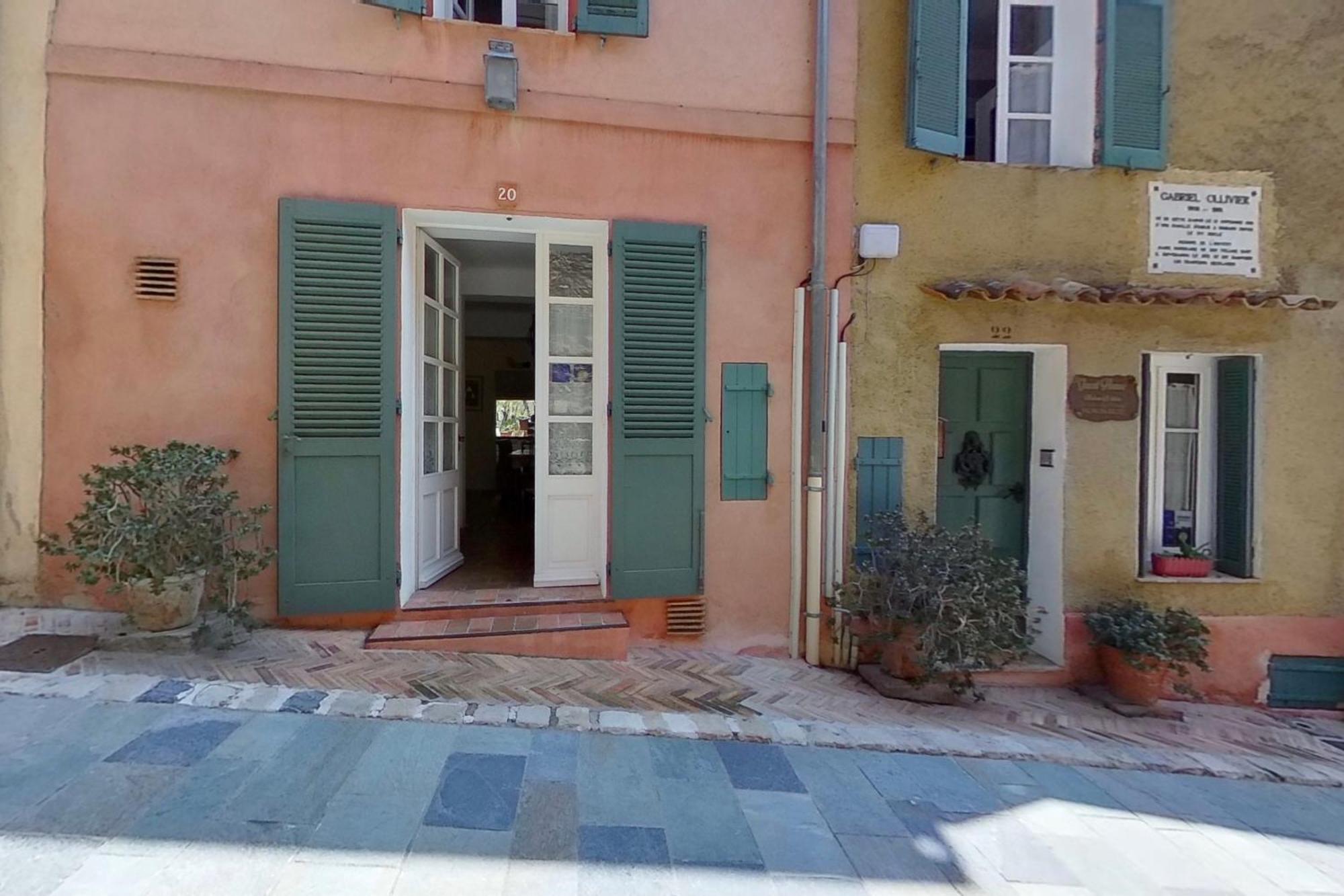 La Maison Du Prince Grimaud Exteriör bild